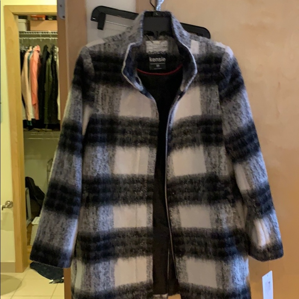 Mid weight coat